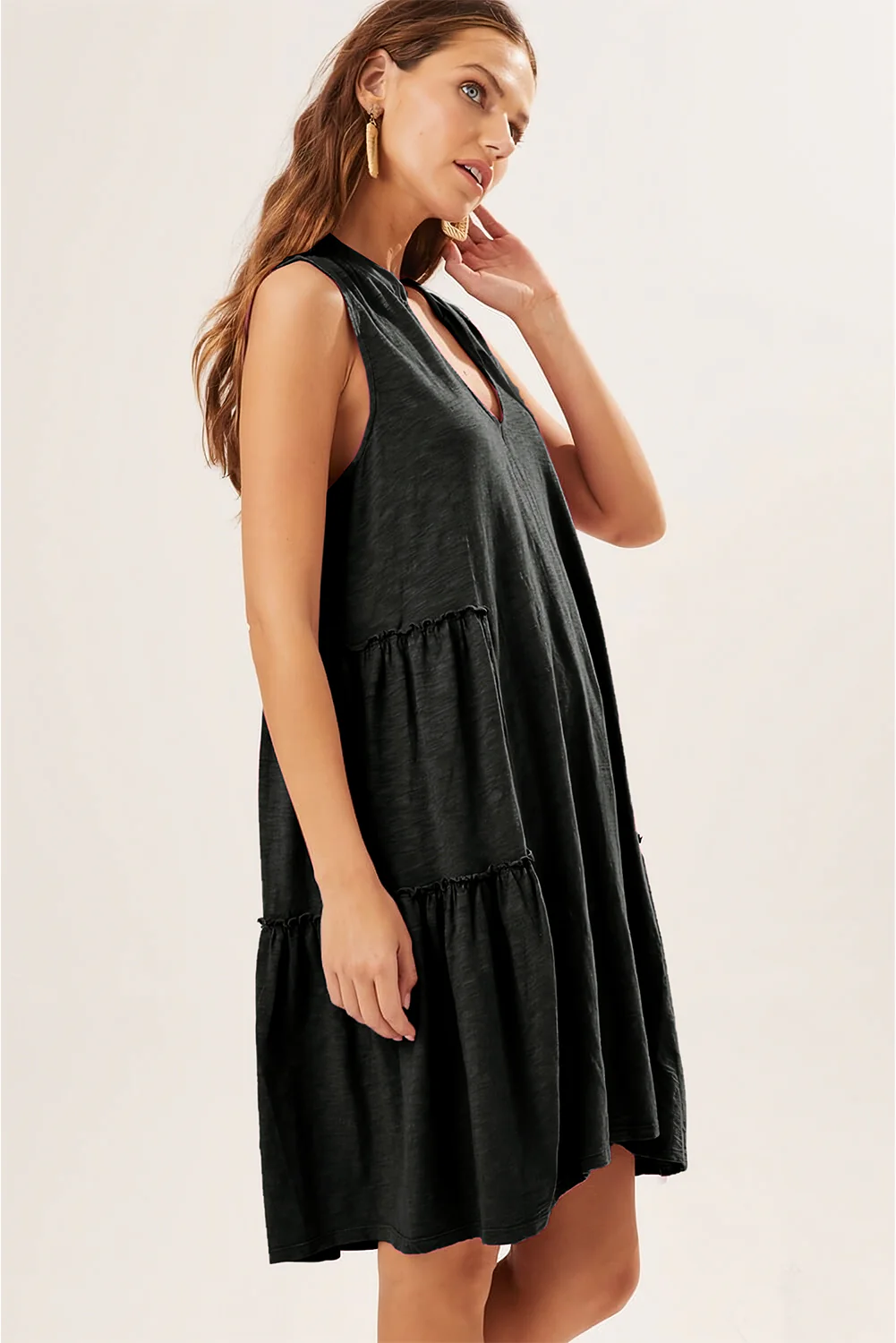 Split V Neck Tiered Flowy Sleeveless Dress