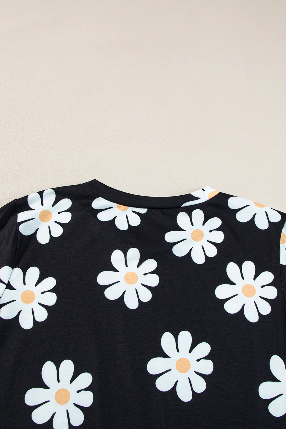 Daisy Printed Crewneck T Shirt