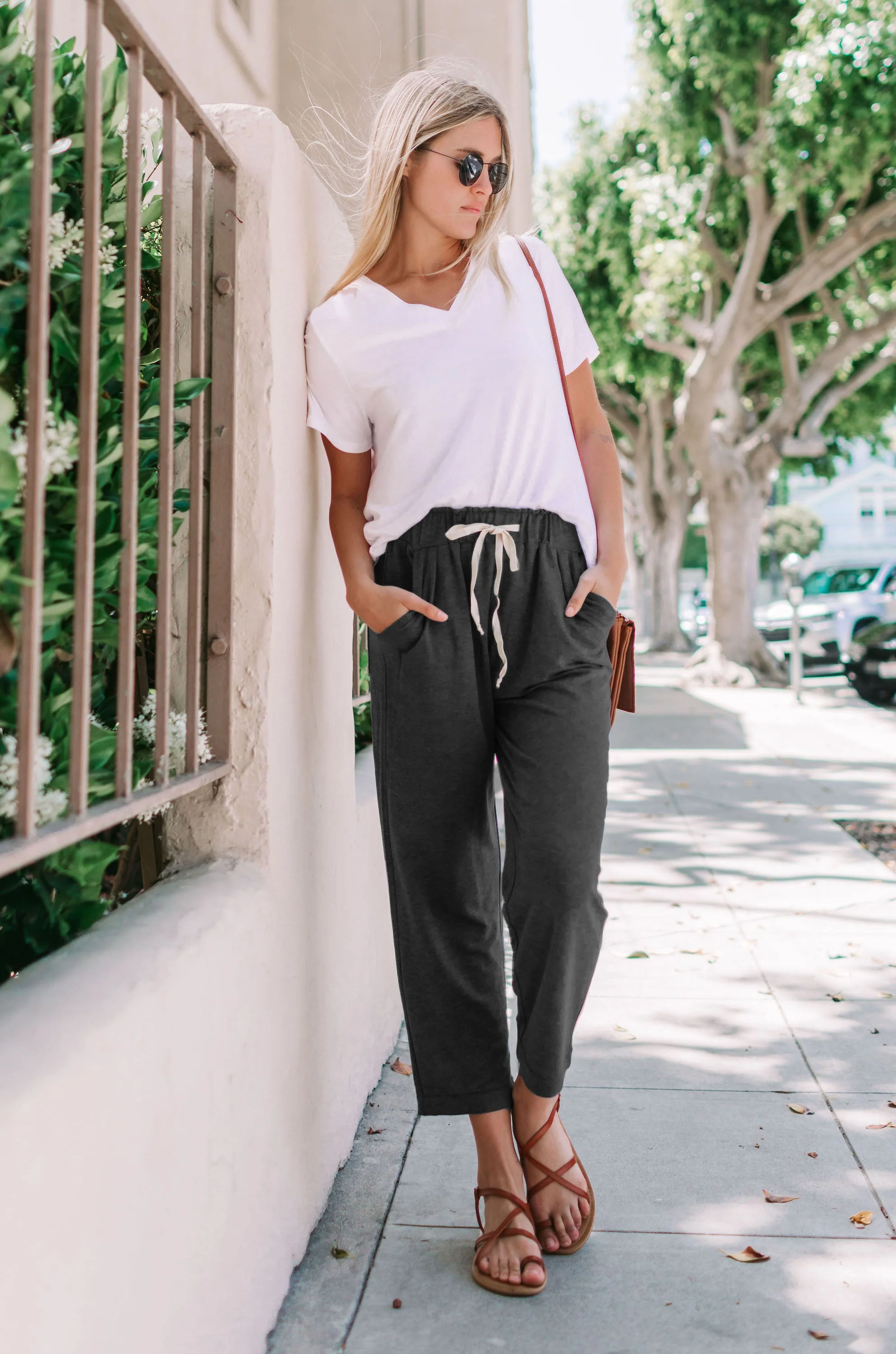 Solid Elastic Breathable Waist Cropped Lounge Pant