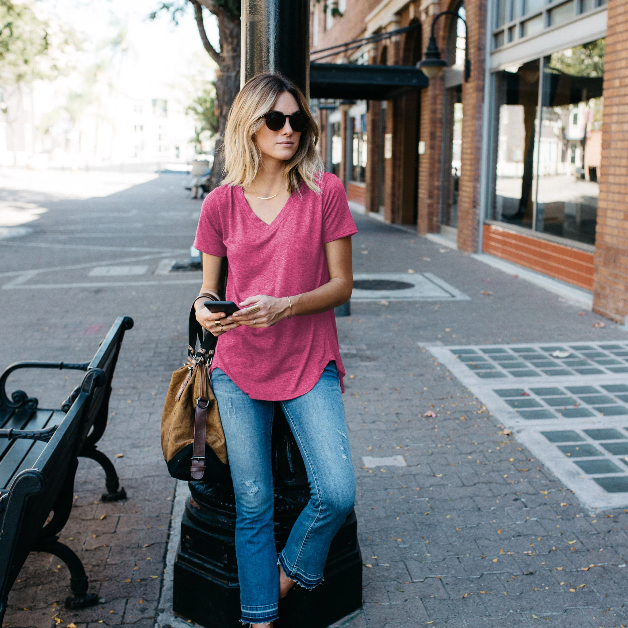 Amaryllis Tee (Heathered)