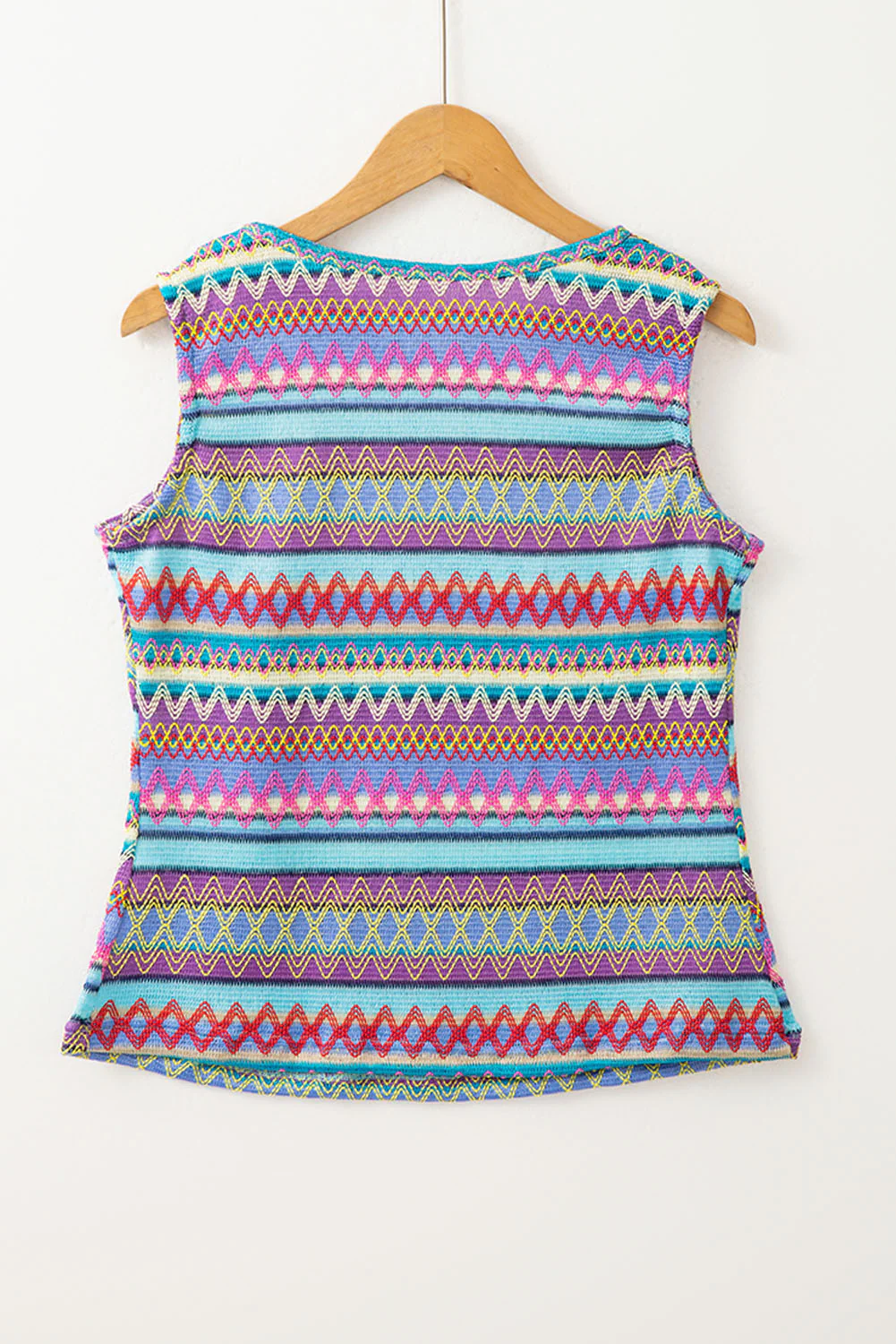 Light Blue Ethnic Wavy Pattern Round Neck Sleeveless Top