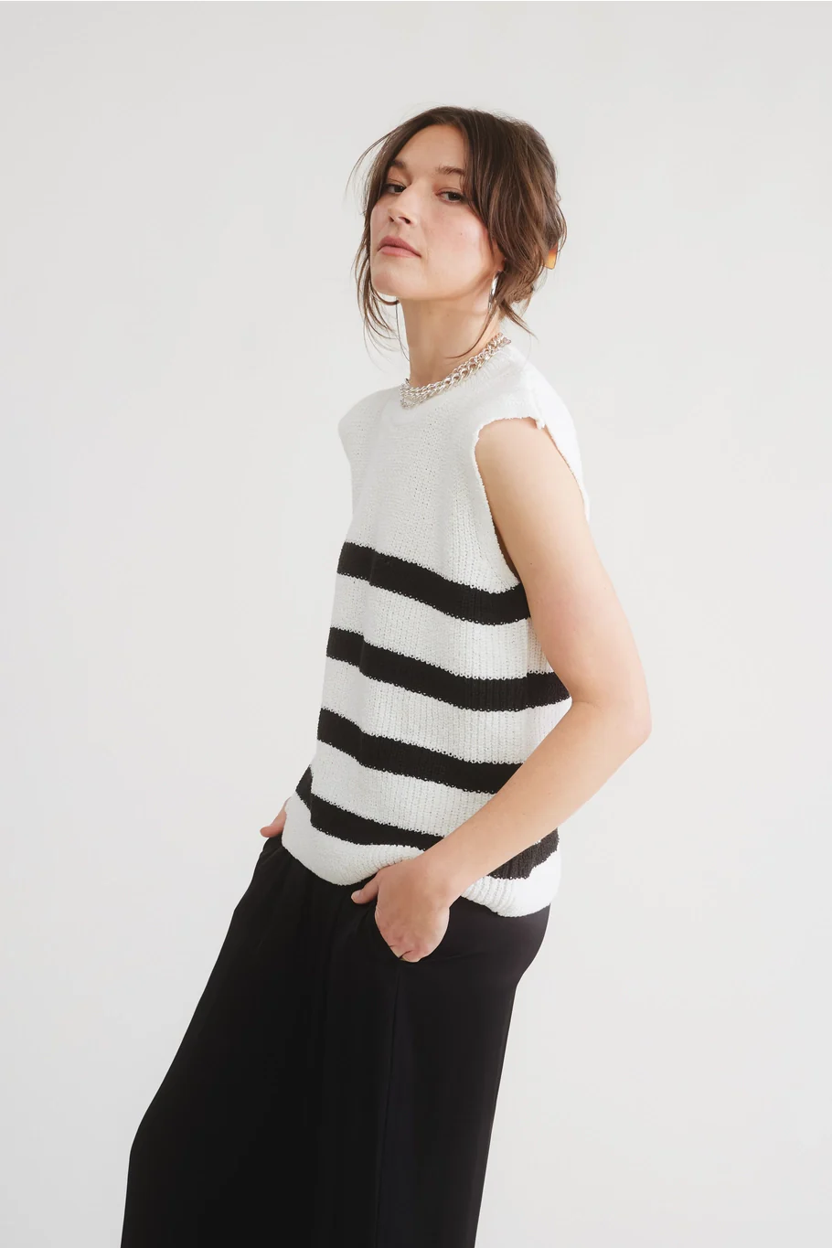 Black Stripe Sleeveless Sweater