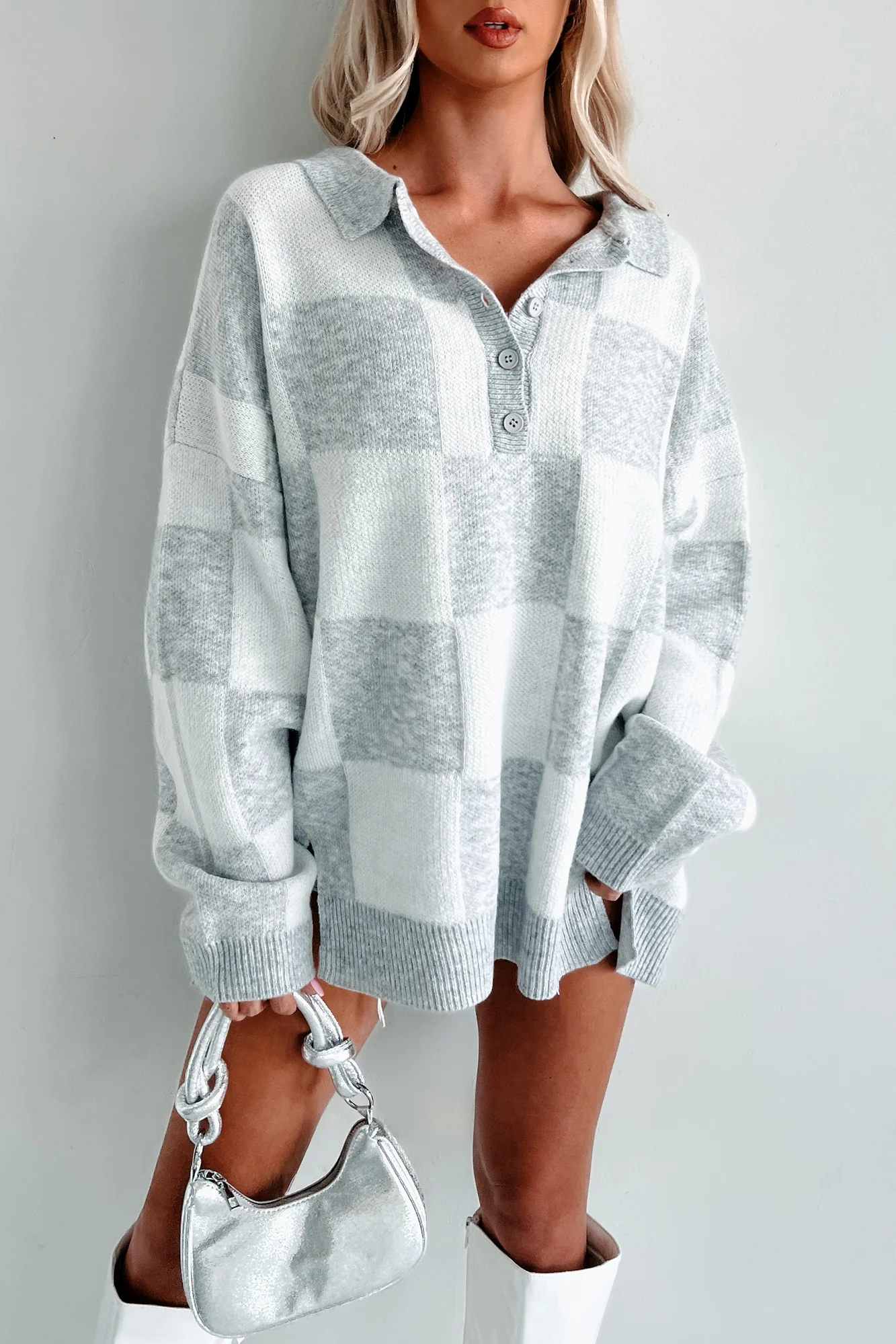 Casual Chats Oversized Checkered Sweater (Heather Grey/White)