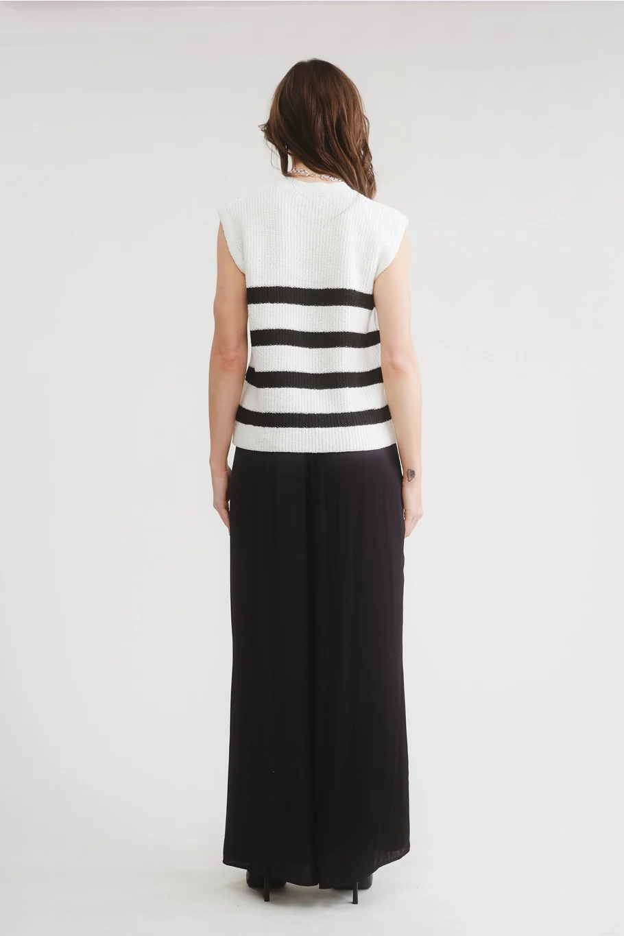 Black Stripe Sleeveless Sweater