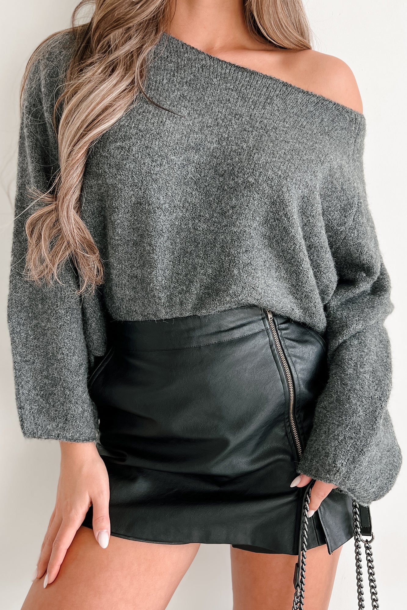 Won't Change My Mind Raglan Sleeve Sweater (Charcoal)