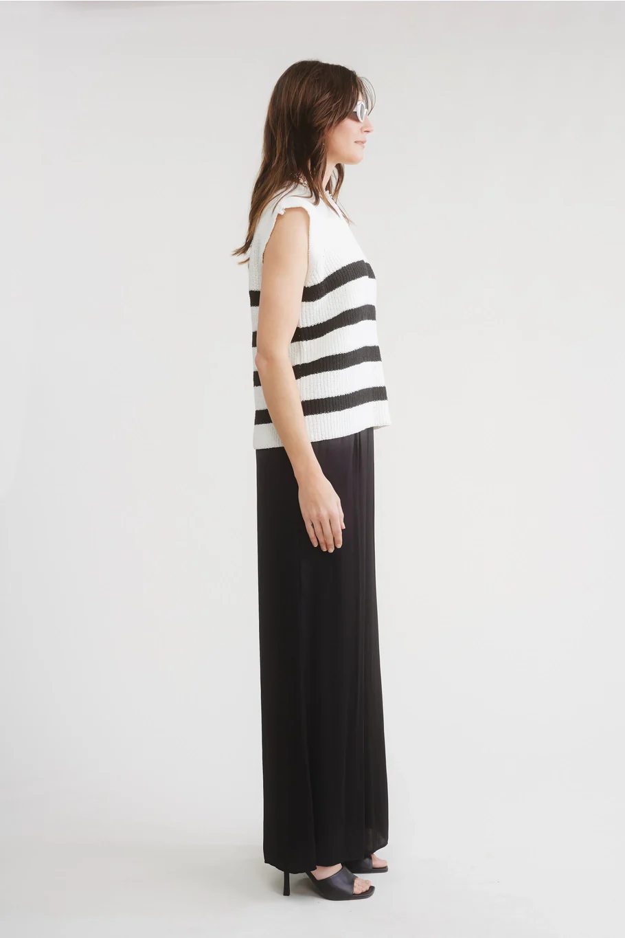 Black Stripe Sleeveless Sweater