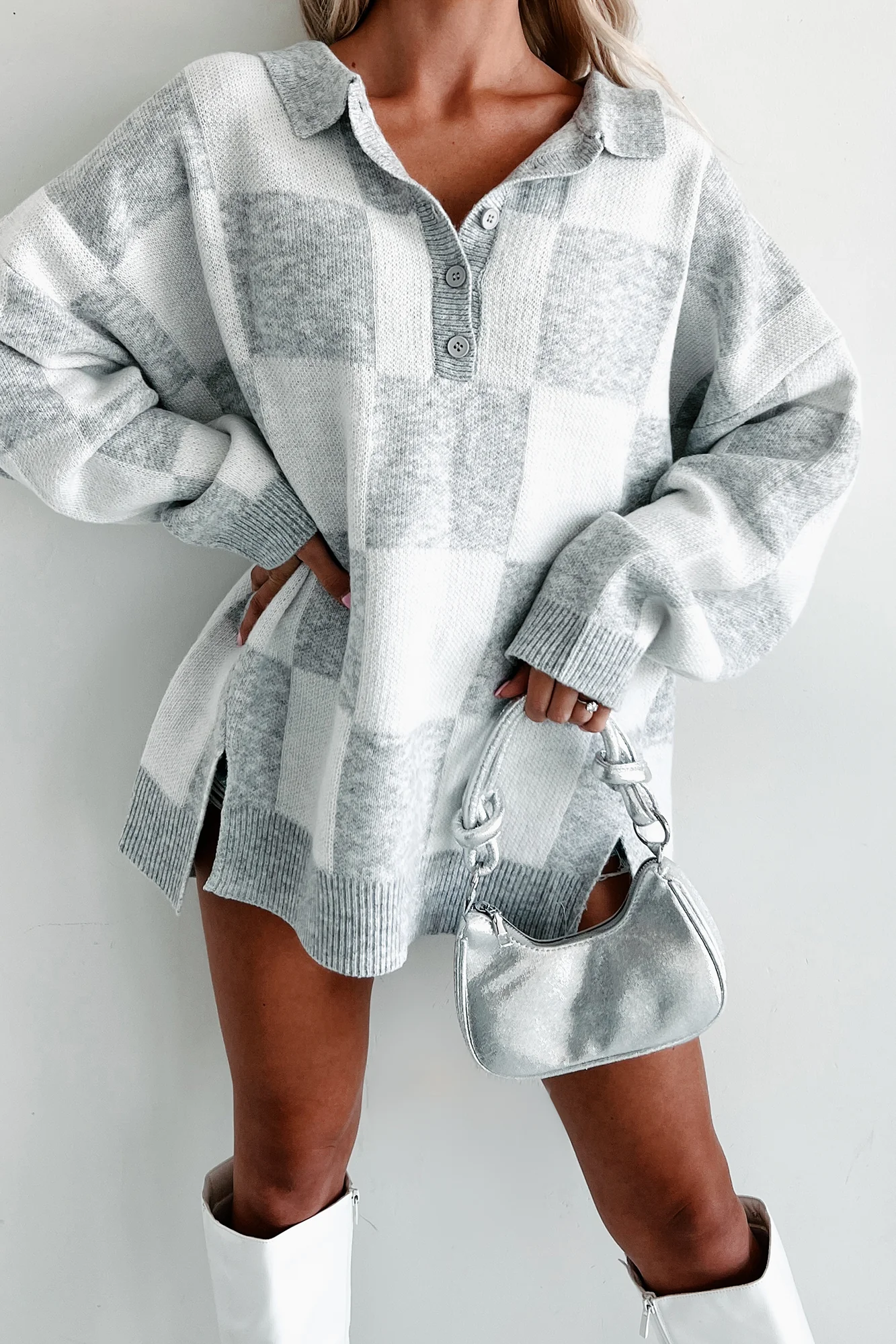 Casual Chats Oversized Checkered Sweater (Heather Grey/White)