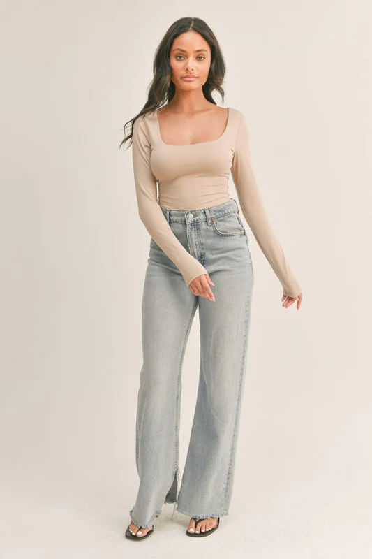 Long Sleeve Seamless Bodysuit - Taupe