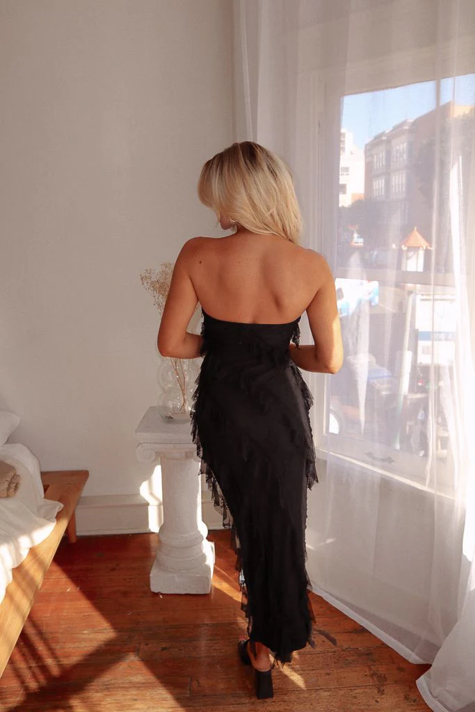 Isabella Ruffle Lace Maxi Dress - Black