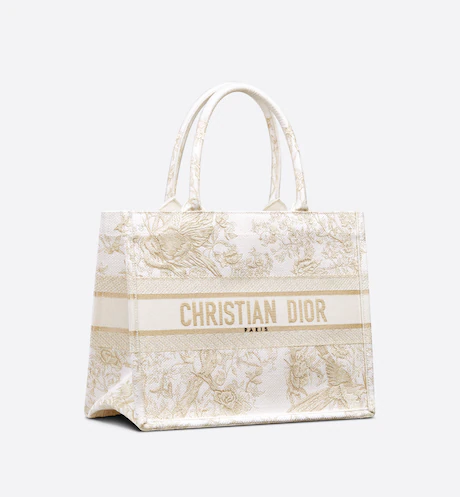 MEDIUM DIOR BOOK TOTE Dior Jardin d'Hiver Embroidery with Gold-Tone Metallic Thread (36 x 27.5 x 16.5 cm)