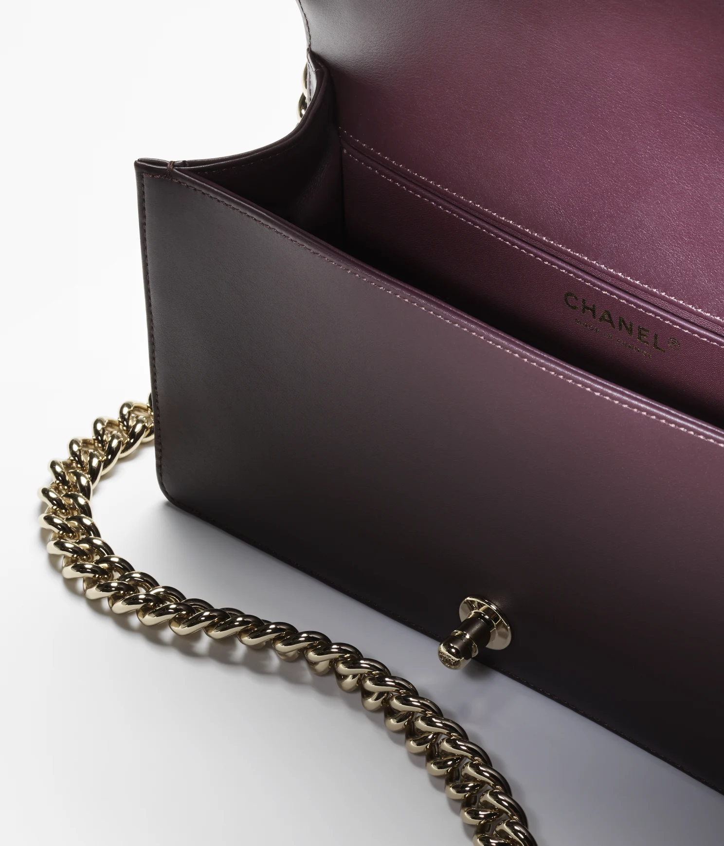 BOY CHANEL HANDBAG Calfskin & Gold-Tone Metal Dark Purple
