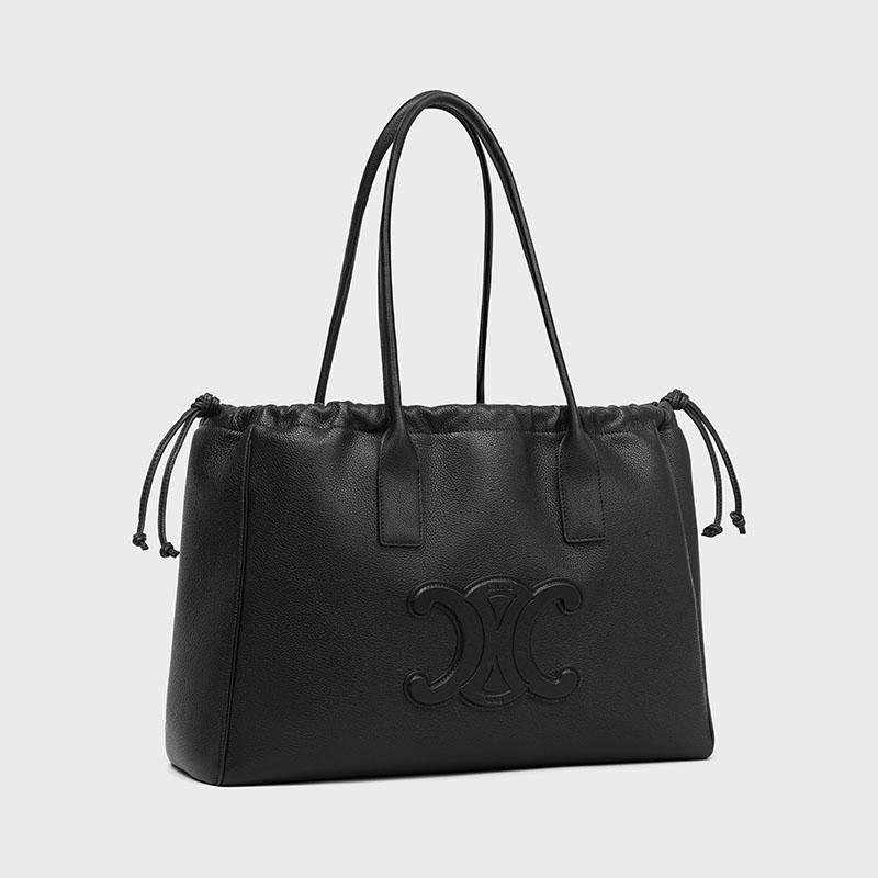 CABAS DRAWSTRING CUIR TRIOMPHE IN GRAINED CALFSKIN