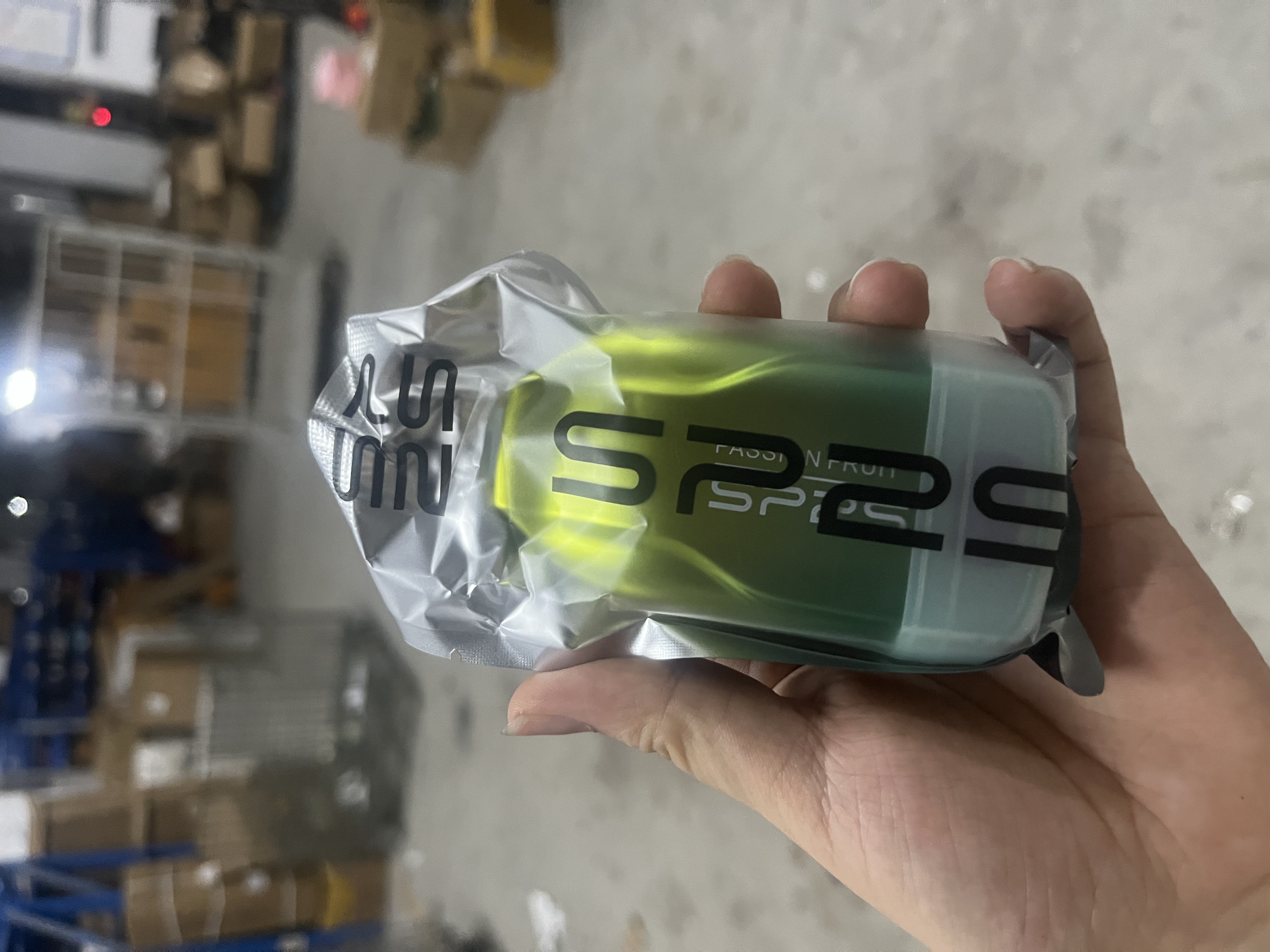 SP2S SUPERSPORT M 12000 Puffs (Digital display Rechargeable) - Passion fruit - VAPESAU