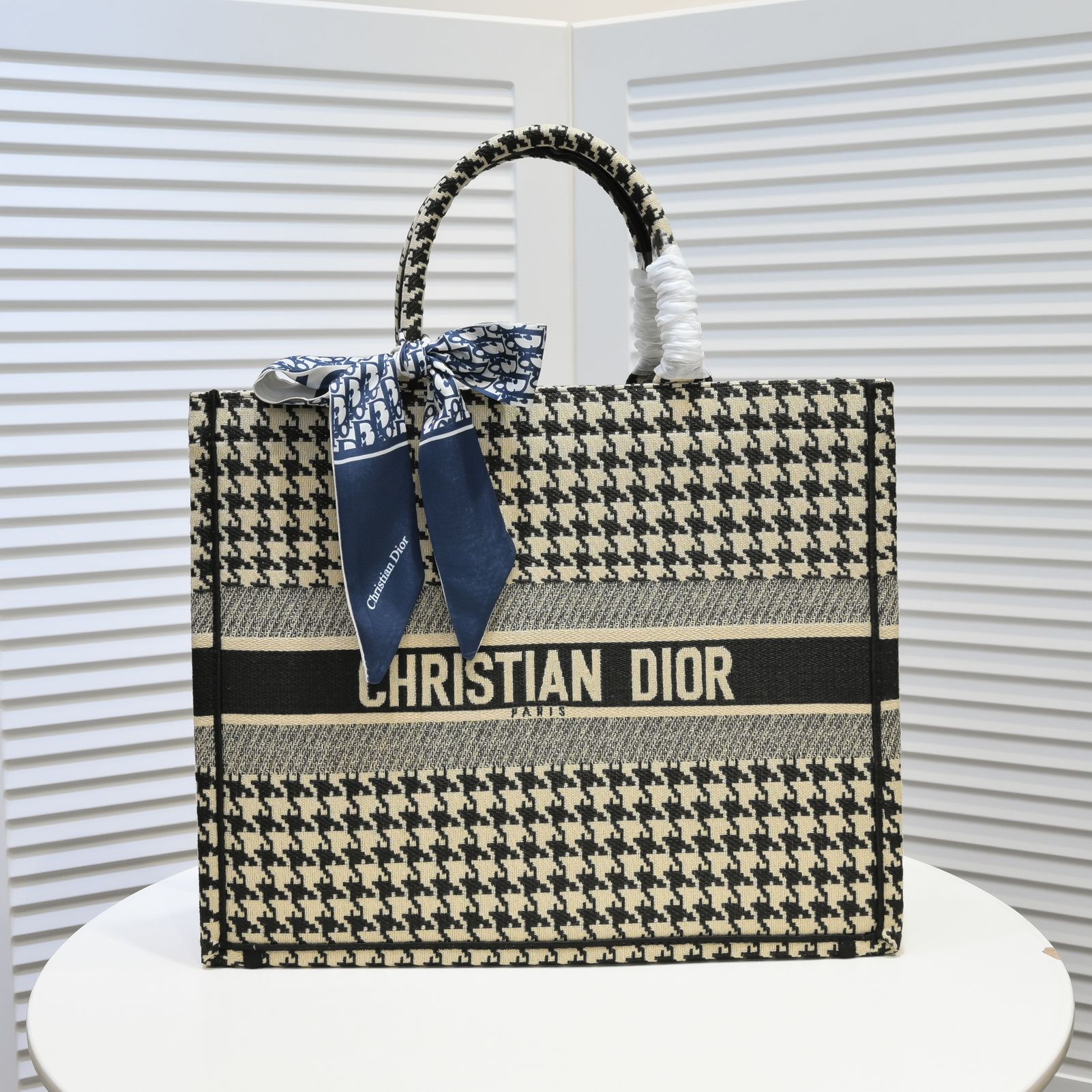 Dior 8033