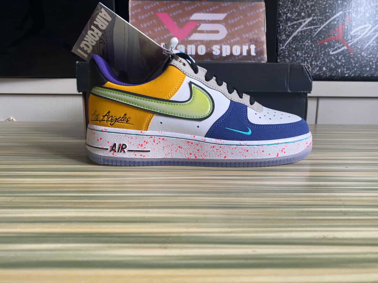 Nike Air Force 1 Low What The LA CT1117-100