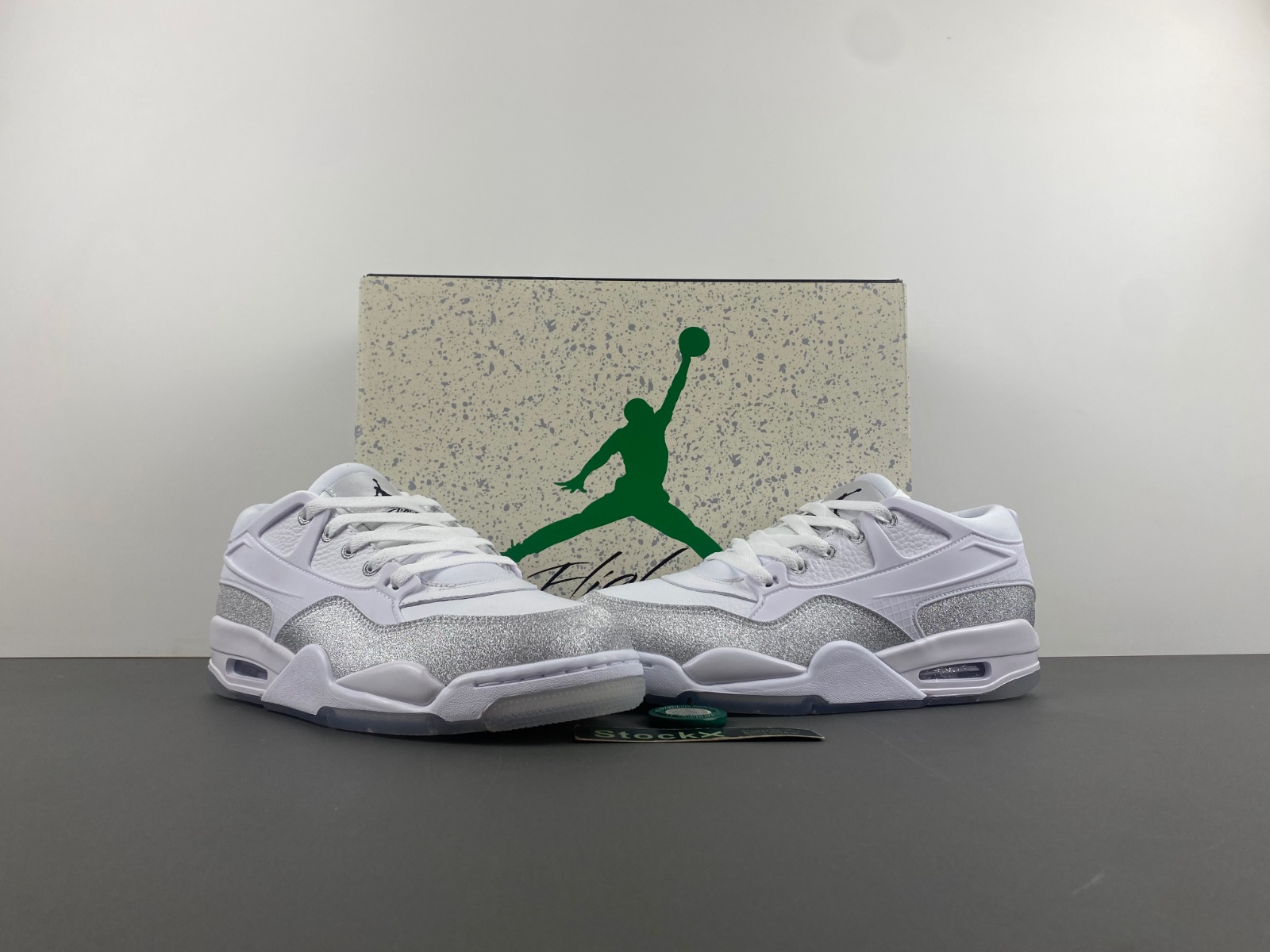 Jordan 4 RM white HQ3441-111