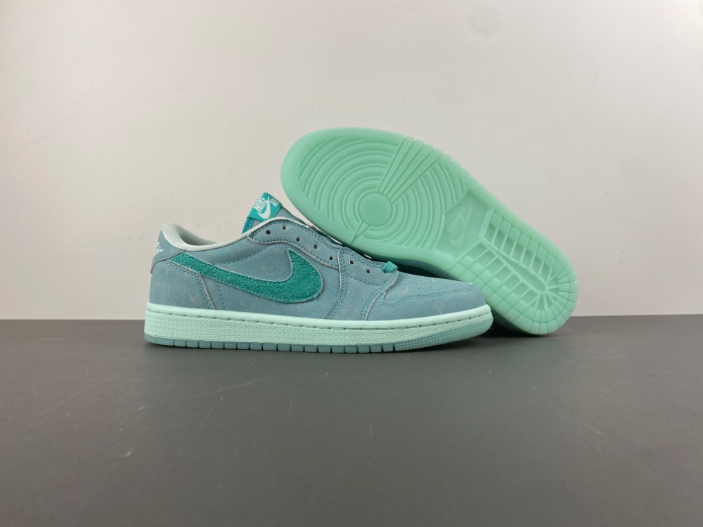 Jordan 1 Retro Low OG Washed TealGender