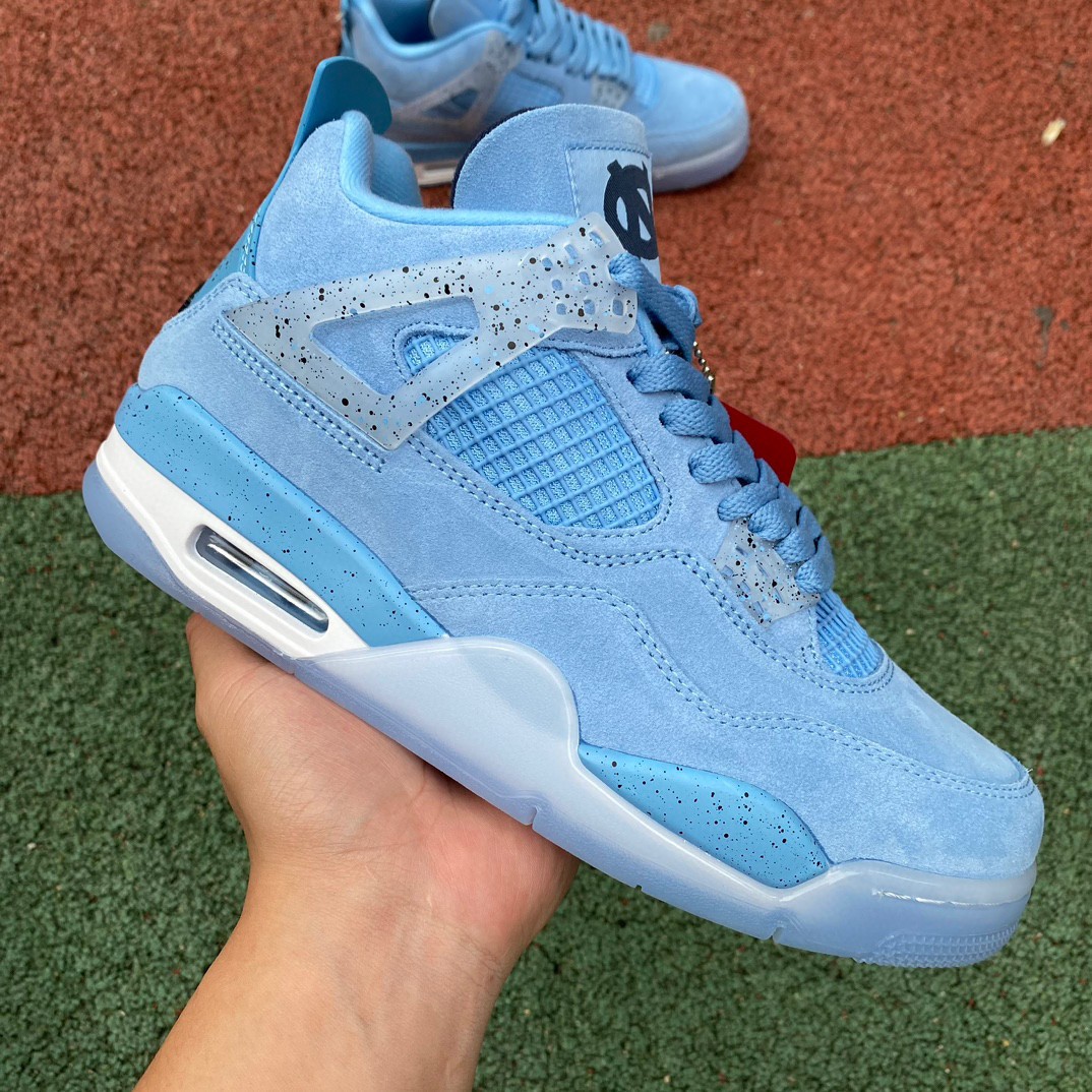 Air Jordan 4 PE UNIVERSITY BLUE