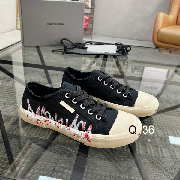 Balenciaga Paris Low Top Black White LNY Print