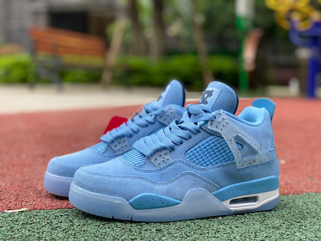 Air Jordan 4 PE UNIVERSITY BLUE