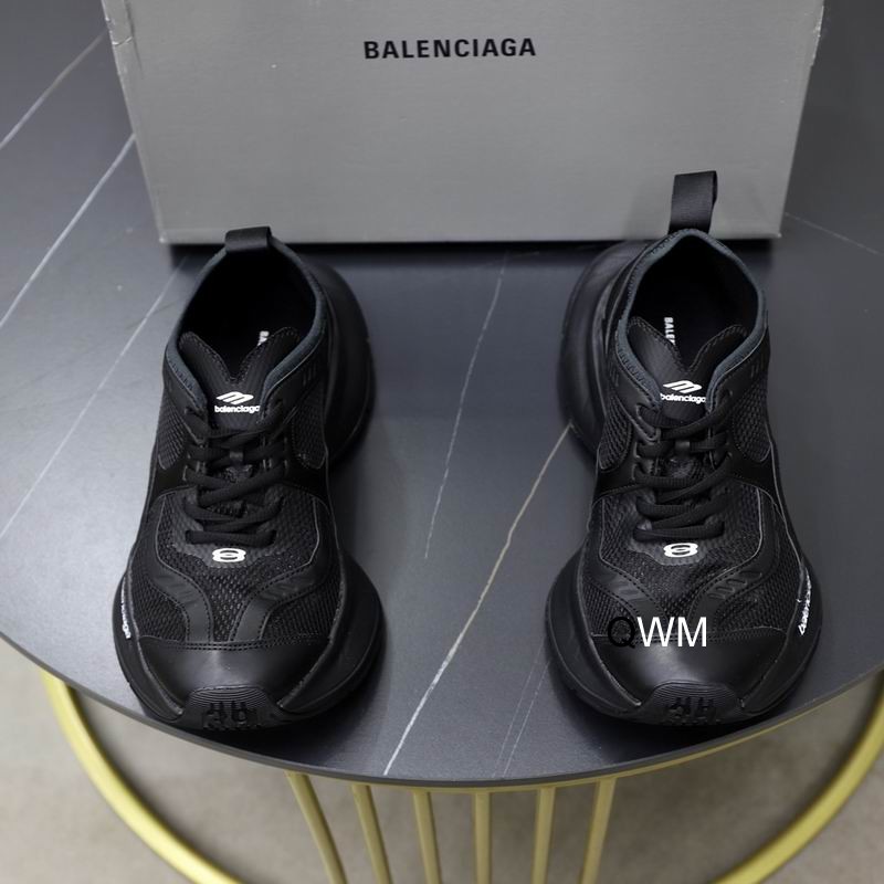 BALENCIAGA Circuit Sneakers Black