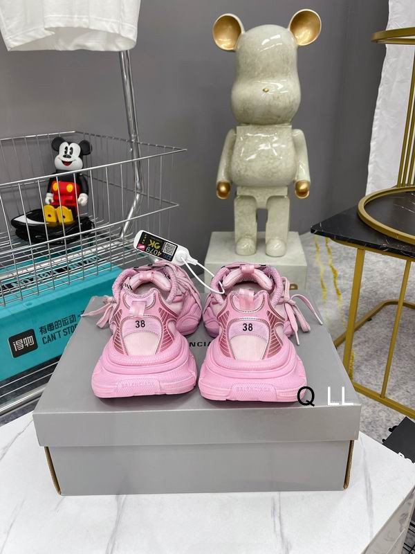 Balenciaga 3XL Sneakers Pink