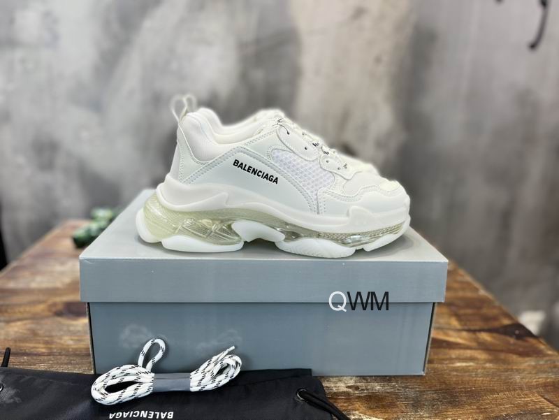 Balenciaga Triple S Clear Sole Light Beige