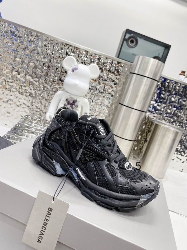 Balenciaga Runner Mesh And Faux Leather Trainers In Black