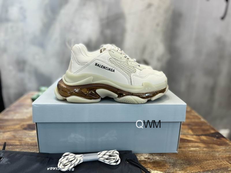 Balenciaga Triple S Clear Sole Beige