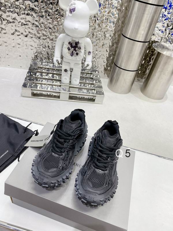 Balenciaga Black Bouncer Sneakers
