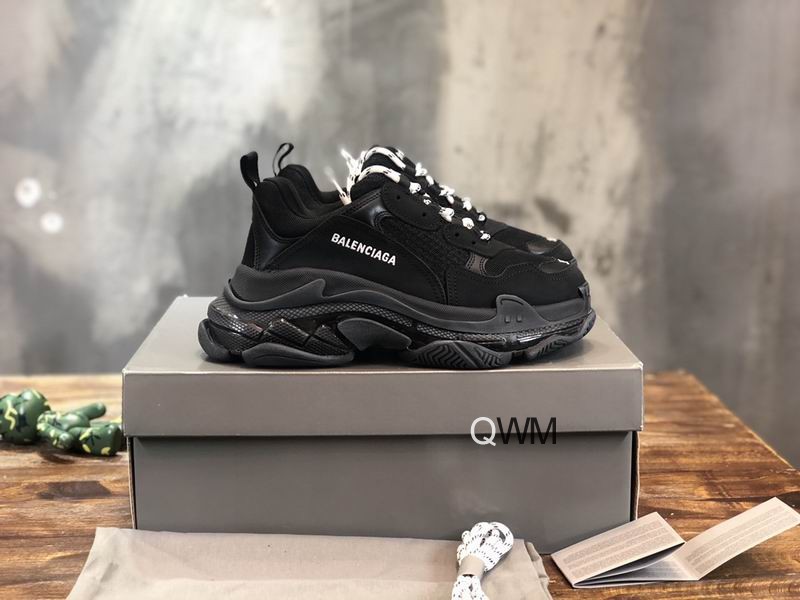 Balenciaga Triple S Black