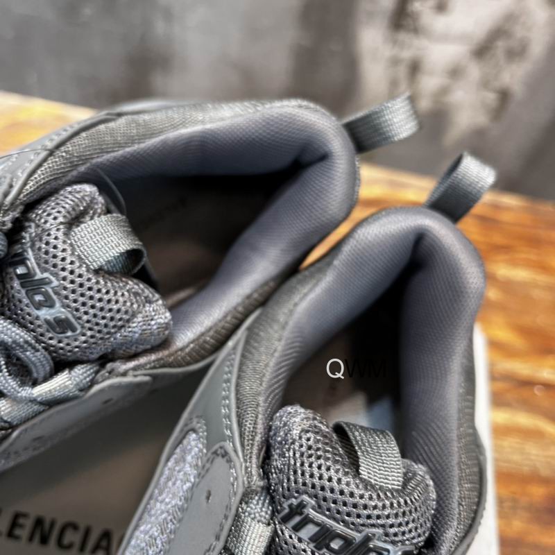 Balenciaga Triple S Clear Sole Grey