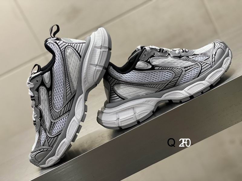 Balenciaga Runner Gray White
