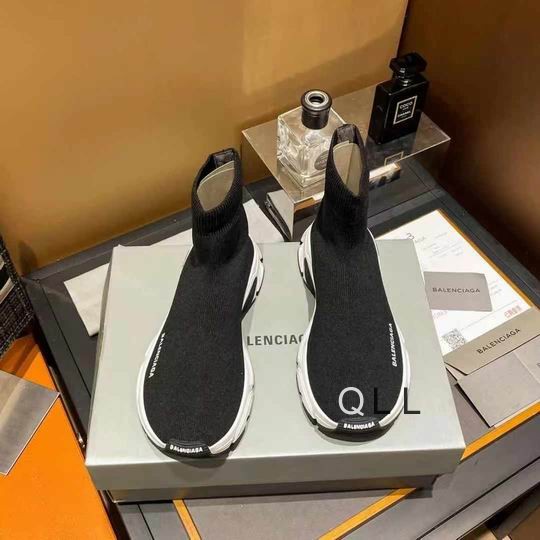 Balenciaga Pre-Owned sock-style Chunky Trainers