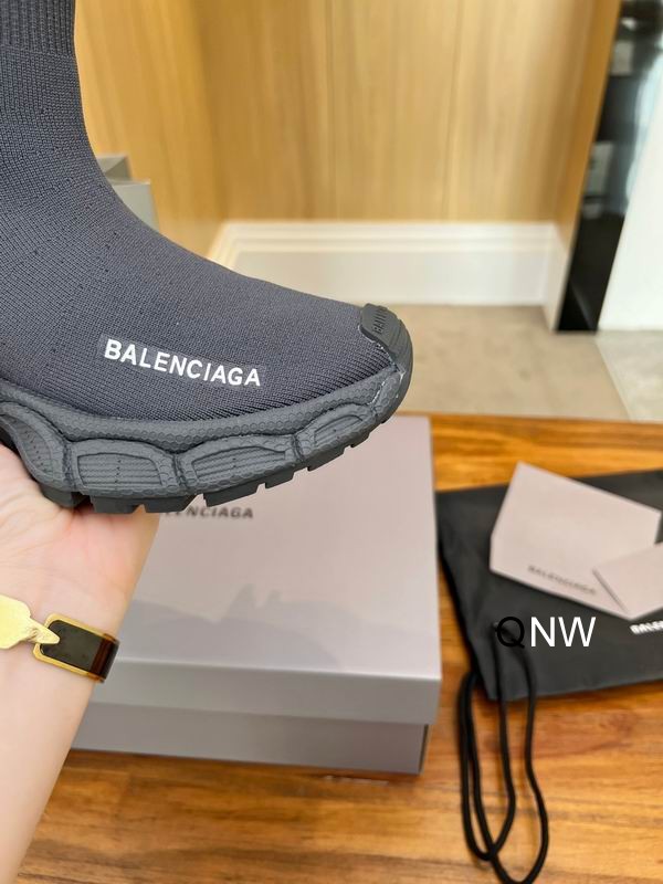 Balenciaga Speed 2.0 Dark Grey Recycled Knit
