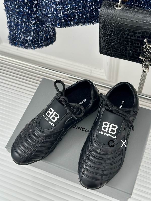 Balenciaga Zen Black