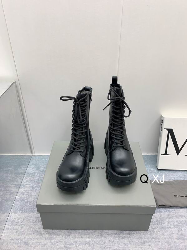 BALENCIAGA Bulldozer Low Lace Up Boot