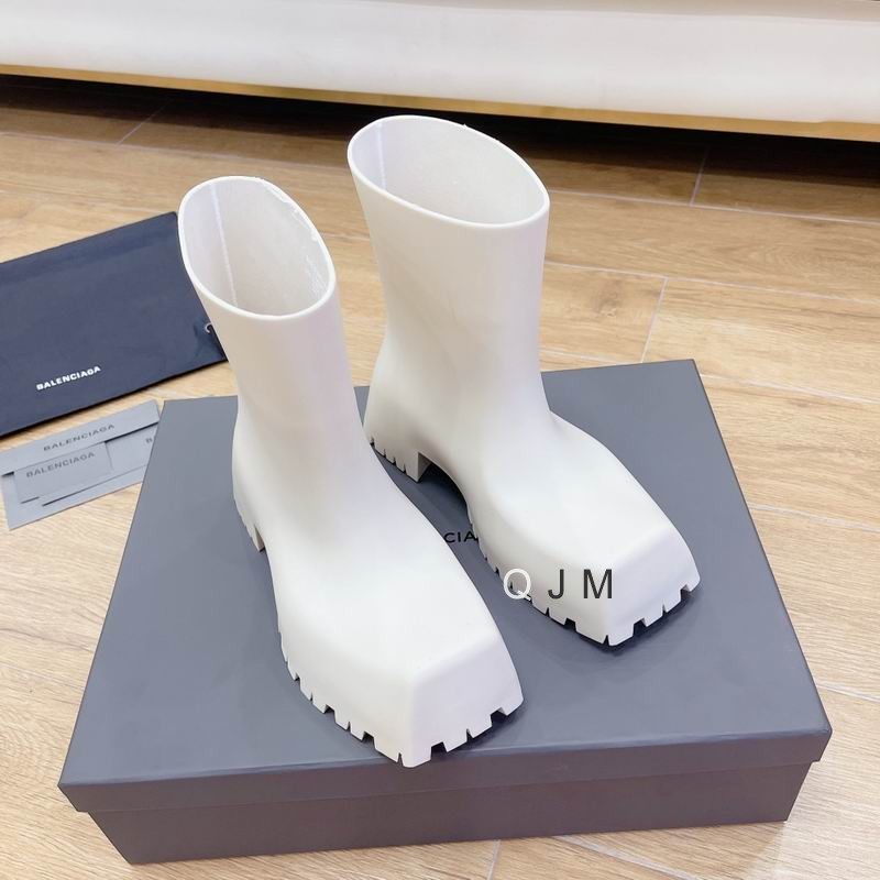 Balenciaga Trooper Rubber Boots White