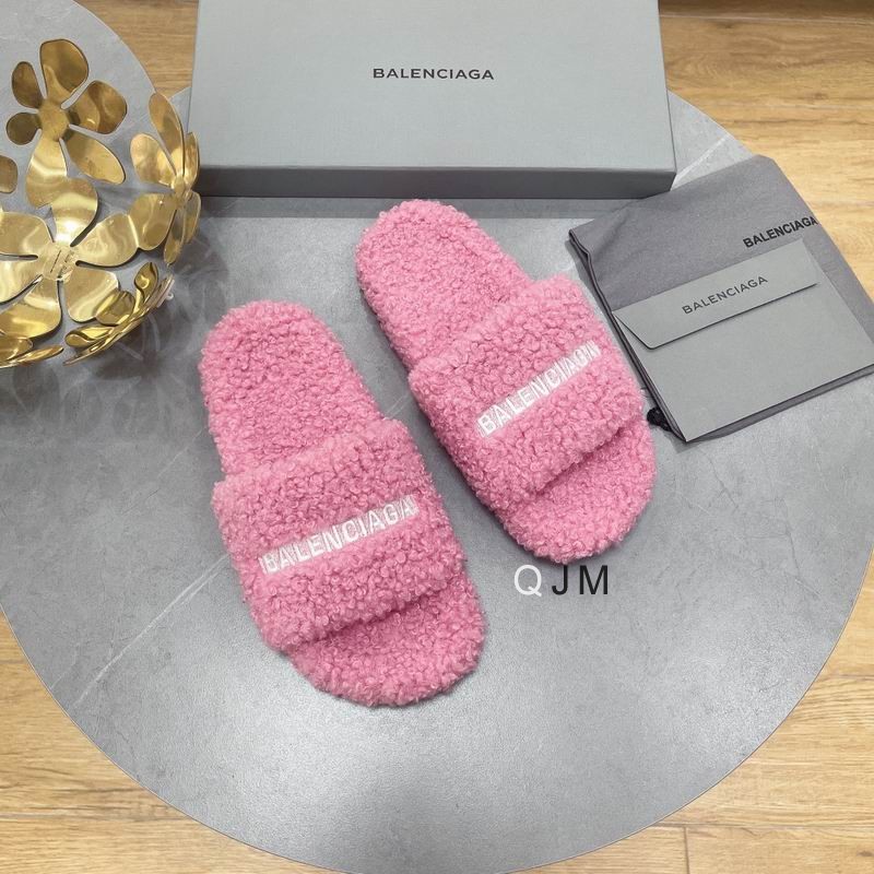 Balenciaga Furry Slide Pink