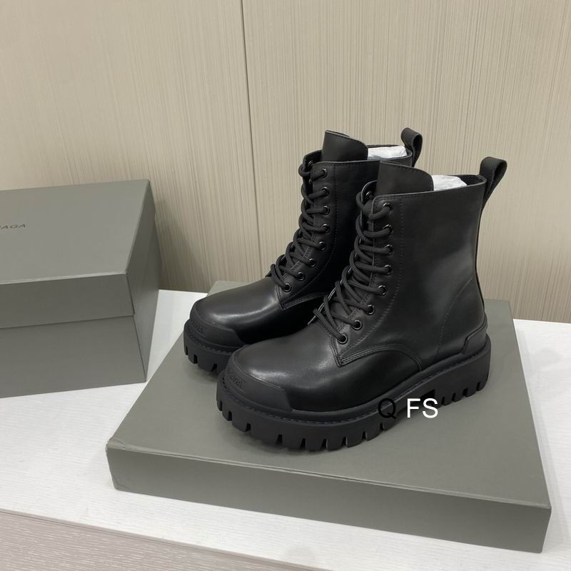 Balenciaga Master Lug Sole Boot Black