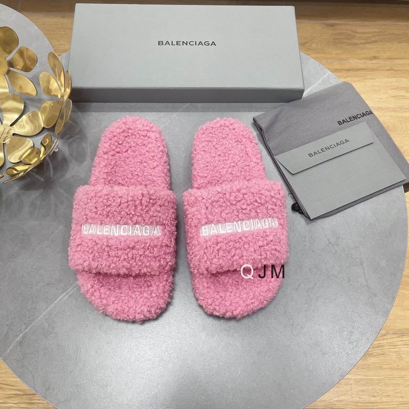 Balenciaga Furry Slide Pink