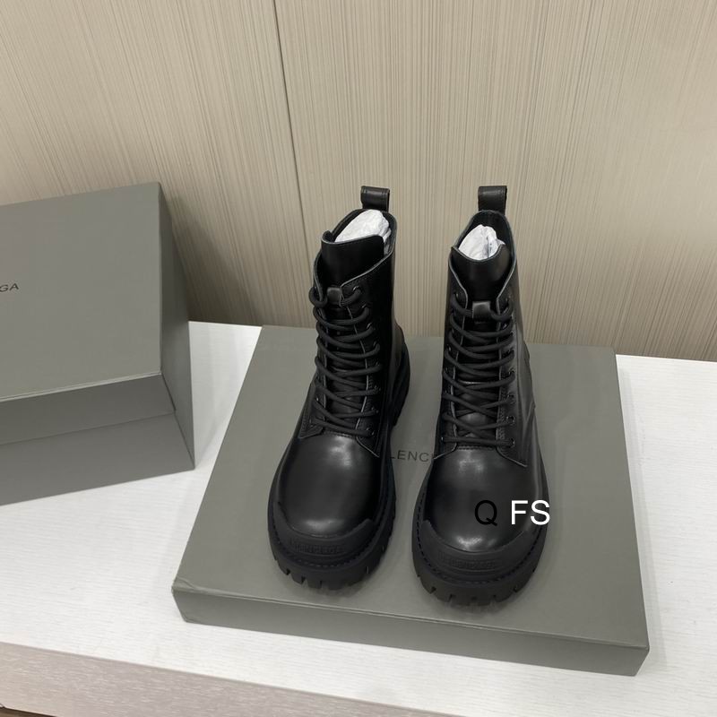 Balenciaga Master Lug Sole Boot Black