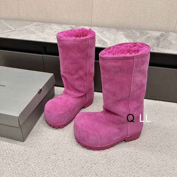 BalenciagaAlaska Fur High suede boots in Pink