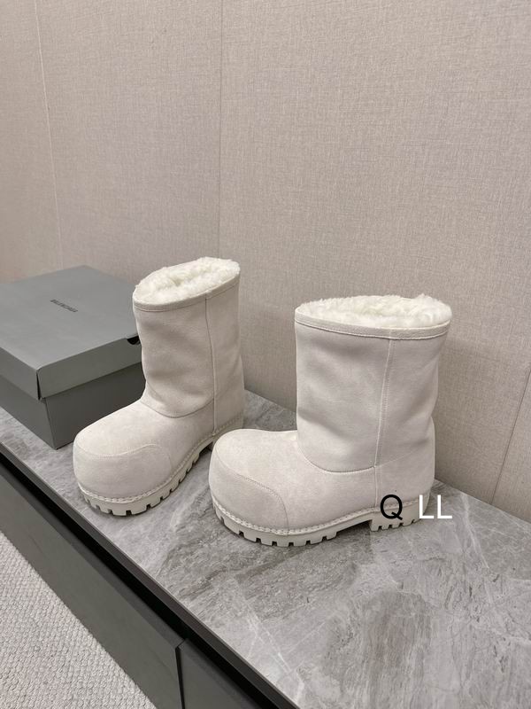 Balenciaga Alaska Low Boot White