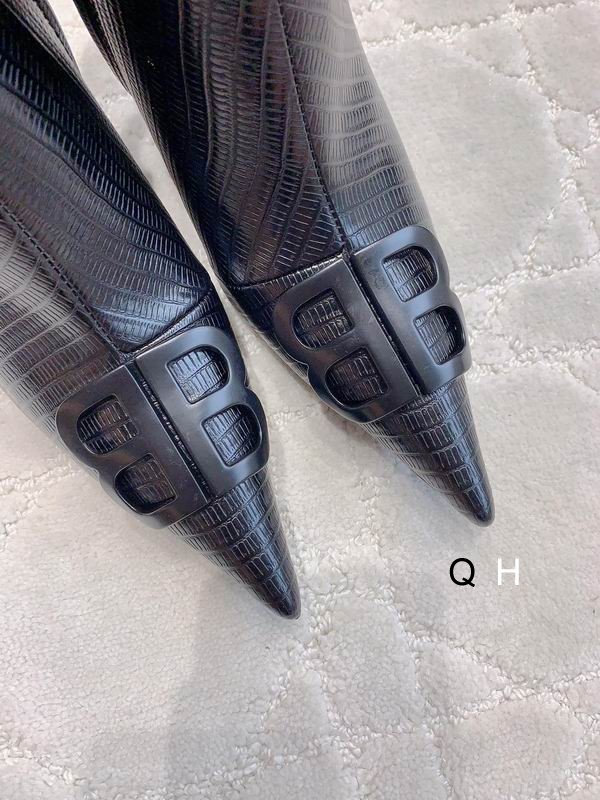 Balenciaga Black Lizard Embossed Leather Ankle Boots