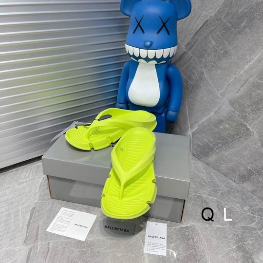 Balenciaga Mold Thong Sandal 'Yellow'