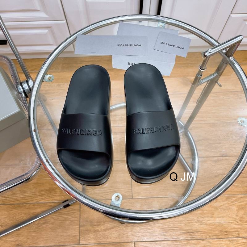 Balenciaga Chunky logo platform slides Black