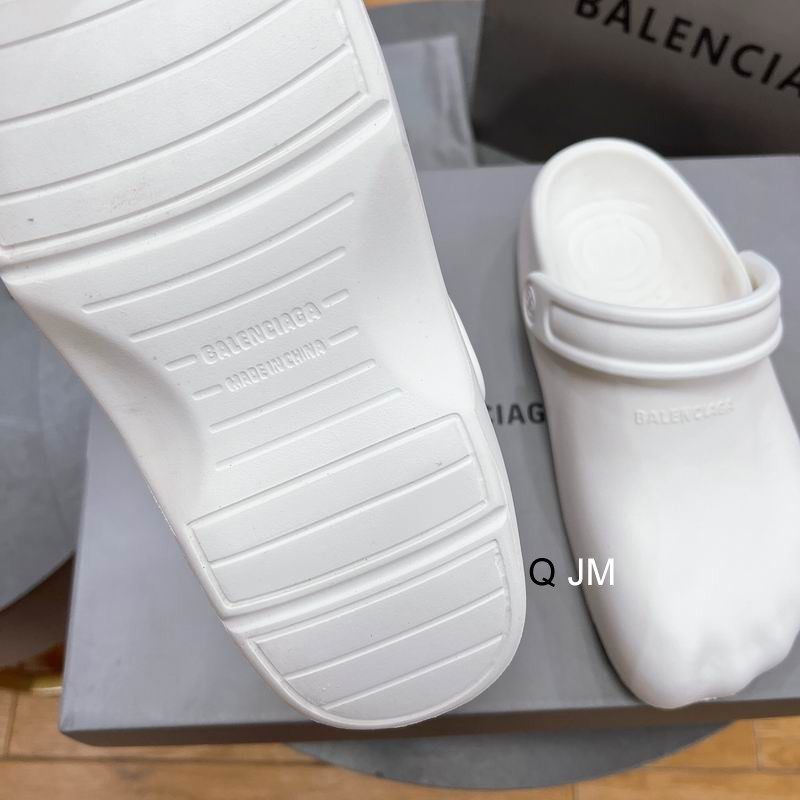 Balenciaga Men's White Sunday Molded Mules