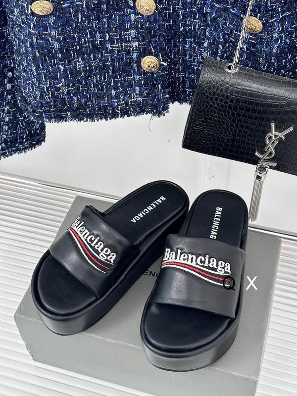 Balenciaga Thick soled rubber slippers Black