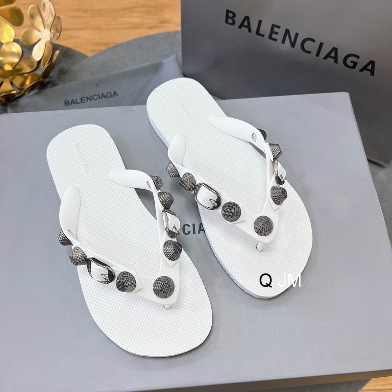 Balenciaga Cagole embellished thong sandals White
